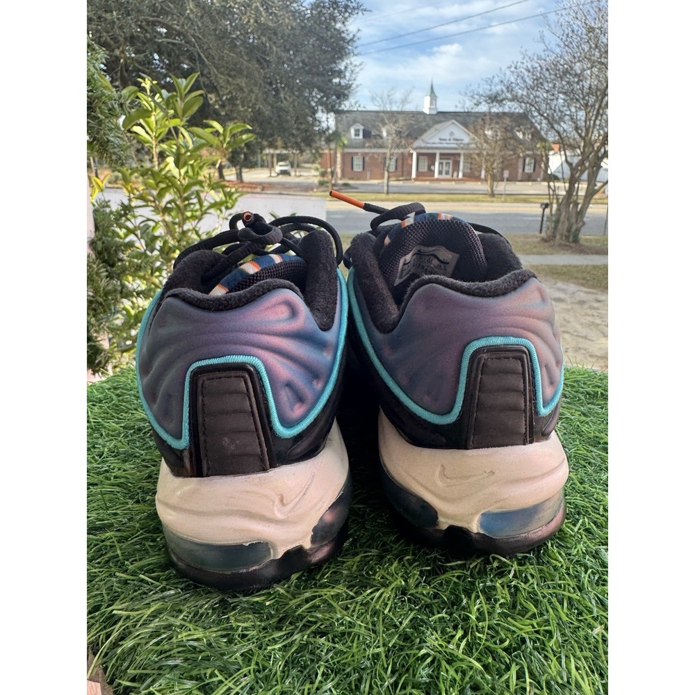 Size 8.5  - Nike Air Max‎ Deluxe Blue Force (AJ7831-002) - Picture 6 of 9